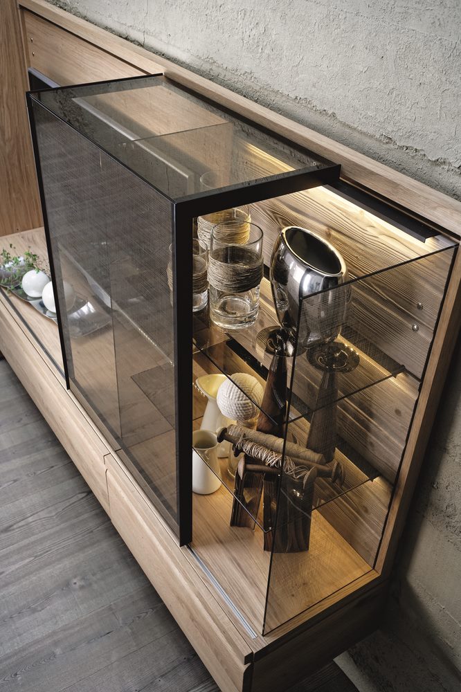 Meuble Tv Vitrine : Meuble Tv (home Cinéma) Design En Noyer Ou Chêne Avec Vitrine Meuble Tv Vitrine : Meuble Tv (home Cinéma) Design En Noyer Ou Chêne Avec Vitrine