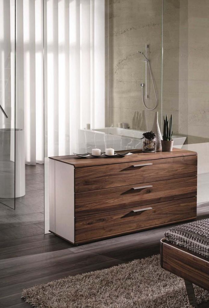 Beautifully designed oak dresser