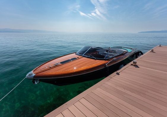 Design italien bateaux de luxe RIVA