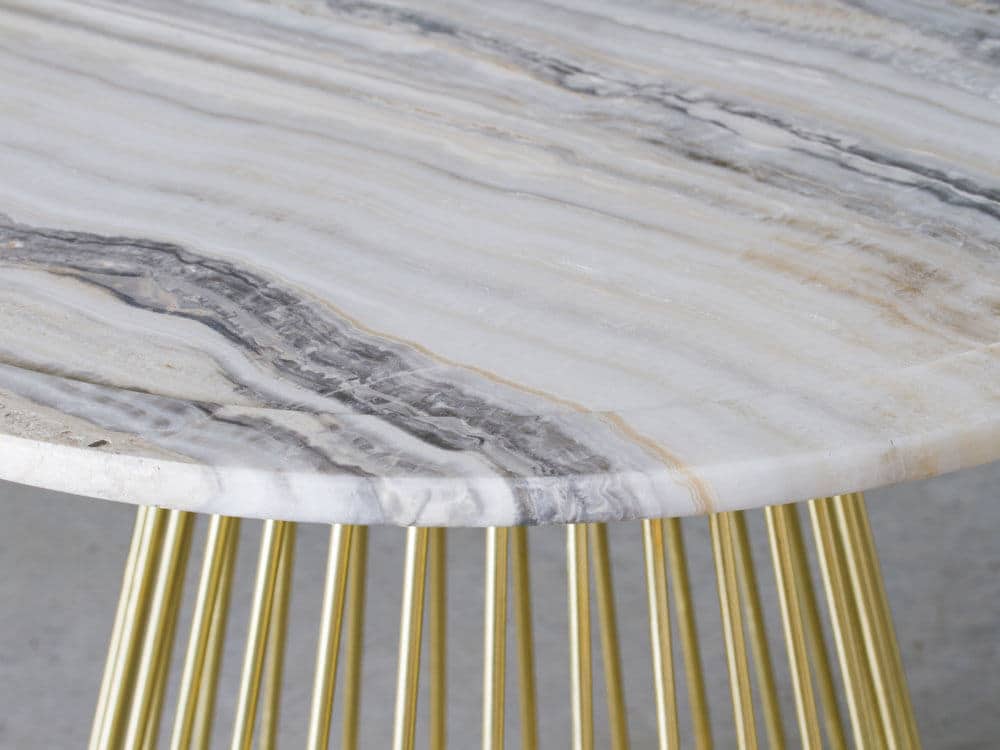  The use of marble in the welcoming area of a hotel gives it an air of royalty and a ambience of exclusivity 